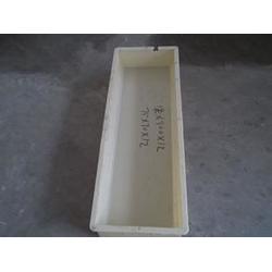 路沿石模具專業(yè)供應(yīng)商 永泰模具，認證商家的品質(zhì)保障